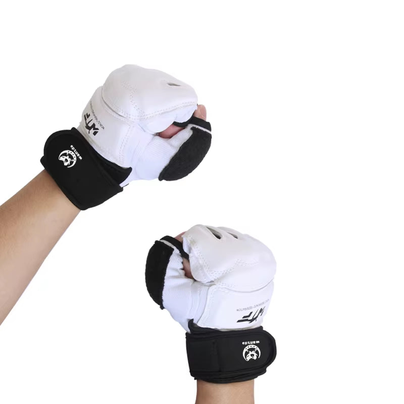 High Quality Kick Boxing Gloves MMA Gloves Muay Thai Training Boxer Fight Equipment Half Mitts PU Leather Black Boxing Equipment